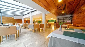 Morasol Suites