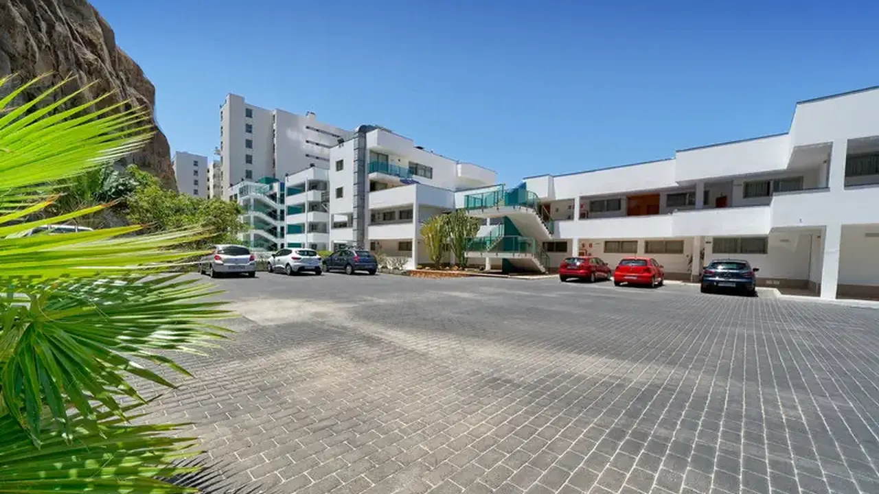 Morasol Suites