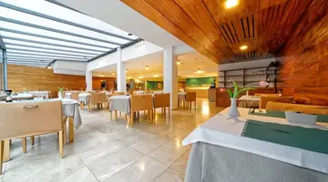 Morasol Suites