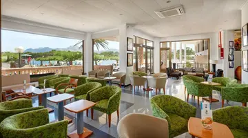 More Hotel