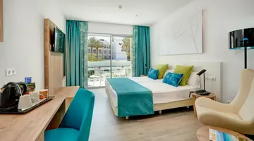 More Hotel