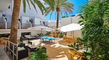 More Hotel