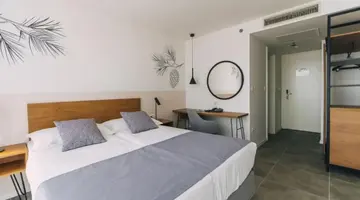 Morenia Beach Resort