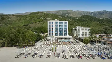 Morina Beach