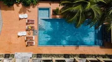 MOTIVE COTTAGE RESORT