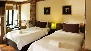 MOTIVE COTTAGE RESORT