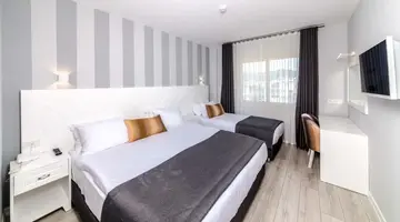 MOTTO PREMIUM HOTEL SPA