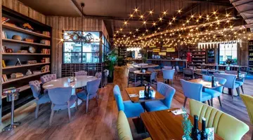 MOTTO PREMIUM HOTEL