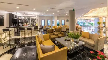 MOTTO PREMIUM HOTEL