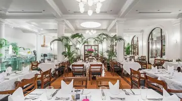 MOUNT LAVINIA BEACH HOTEL