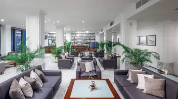 MOUNT LAVINIA BEACH HOTEL