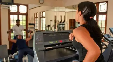 MOUNT LAVINIA BEACH HOTEL