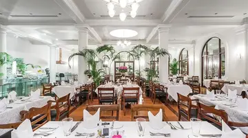 Mount Lavinia Beach Hotel