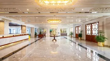 Mount Lavinia Beach Hotel