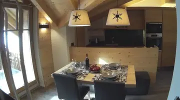 Mountain Chalet Remi