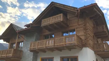 Mountain Chalet Remi