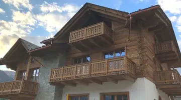 Mountain Chalet Remi