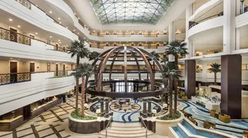 Movenpick Grand Al Bustan Dubai