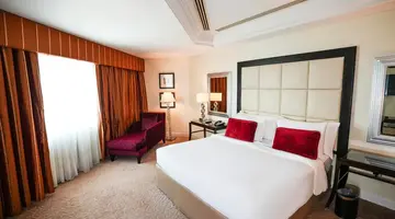 Movenpick Grand Al Bustan Dubai