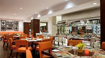 Movenpick Grand Al Bustan Dubai