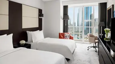 Movenpick Hotel Jumeirah Lakes Towers