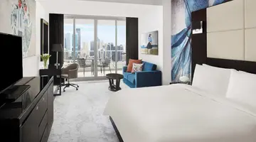 Movenpick Hotel Jumeirah Lakes Towers