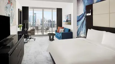 Movenpick Hotel Jumeirah Lakes Towers