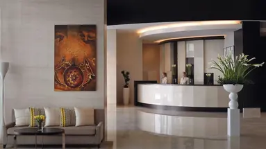 Movenpick Hotel Jumeirah Lakes Towers