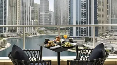 Movenpick Hotel Jumeirah Lakes Towers