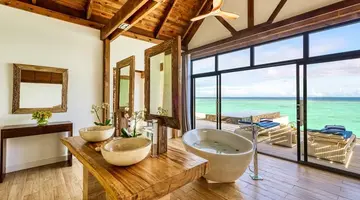 Movenpick Resort Kuredhivaru Maldives