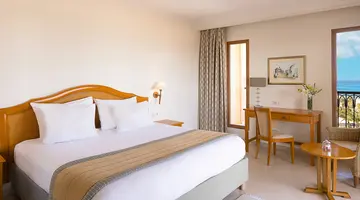 MOVENPICK RESORT & MARINE SPA