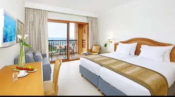 Movenpick Resort & Marine