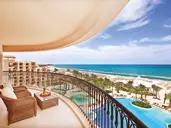 Movenpick Resort & Marine