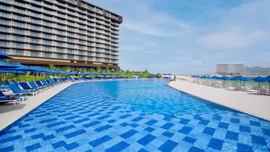 Movenpick Resort Marjan Island