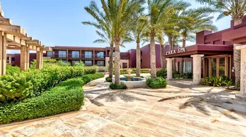 Movenpick Resort & Spa Tala Bay