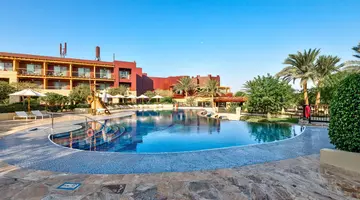 Movenpick Resort & Spa Tala Bay