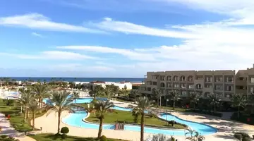 MOVENPICK WATERPARK RESORT & SPA SOMA BAY