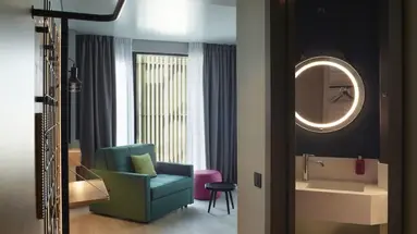 Moxy Athens City