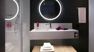 Moxy Athens City