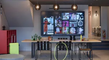 Moxy Athens City