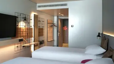 MOXY ATHENS CITY