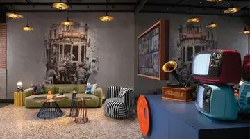 MOXY ISTANBUL BEYOGLU