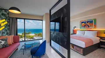 Moxy Miami South Beach