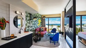 Moxy Miami South Beach