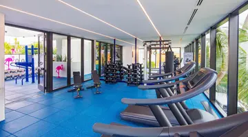 Moxy Miami South Beach