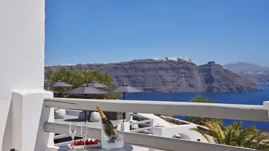 Mr. And Mrs. White Santorini 4