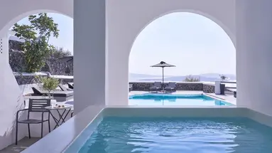 Mr. And Mrs. White Santorini 4