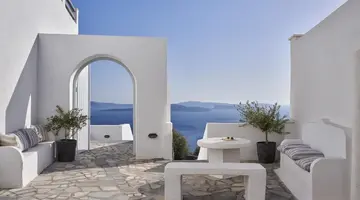 Mr. And Mrs. White Santorini 4