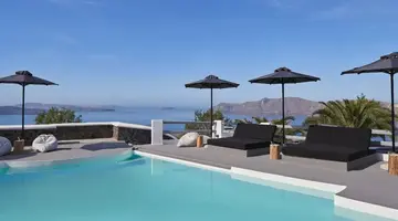 Mr. And Mrs. White Santorini 4