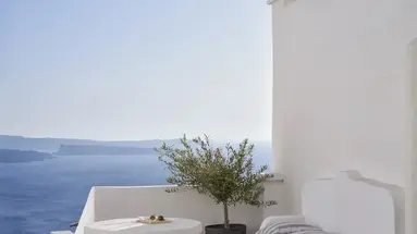 Mr. And Mrs. White Santorini 4